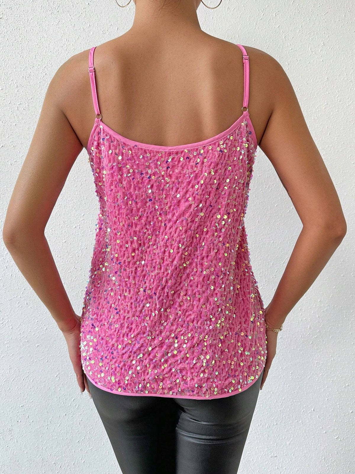 Damen mit Glitzernden Spaghettiträgern Lockeres Design