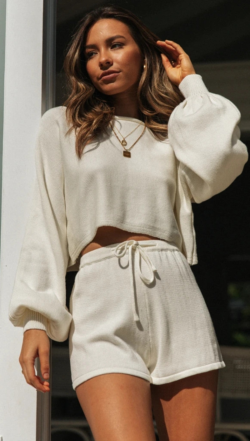 Damen Freizeit-Set Cropped Pullover und Shorts Grau