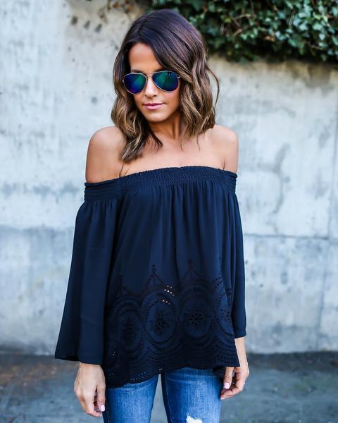 Damen Off-Shoulder Bluse Voluminöse Ärmel Häkelmuster