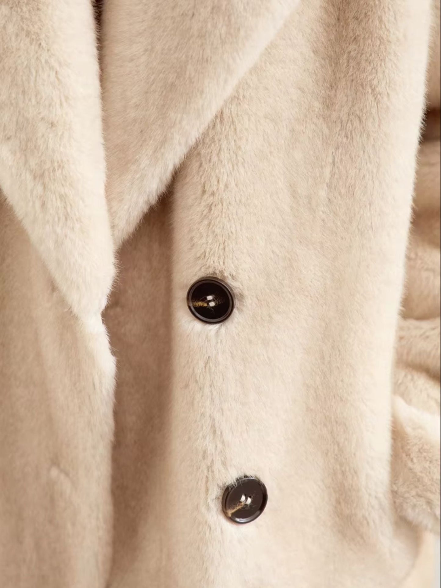 Beiger Wollmantel Damen Doppelt geöffnet Winter