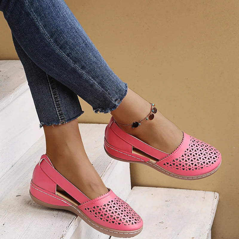 Eveloria Damen Slip-On Ballerinas Perforiert