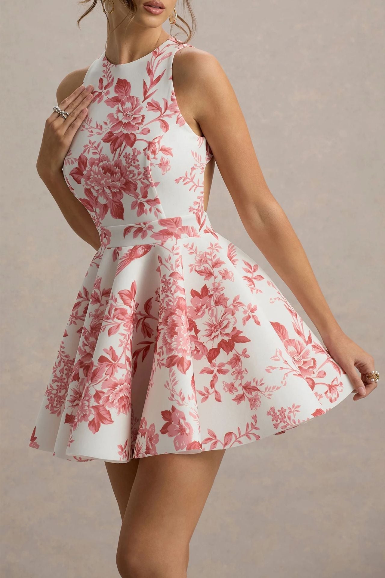 Damen Minikleid mit Rock und Cut-Outs