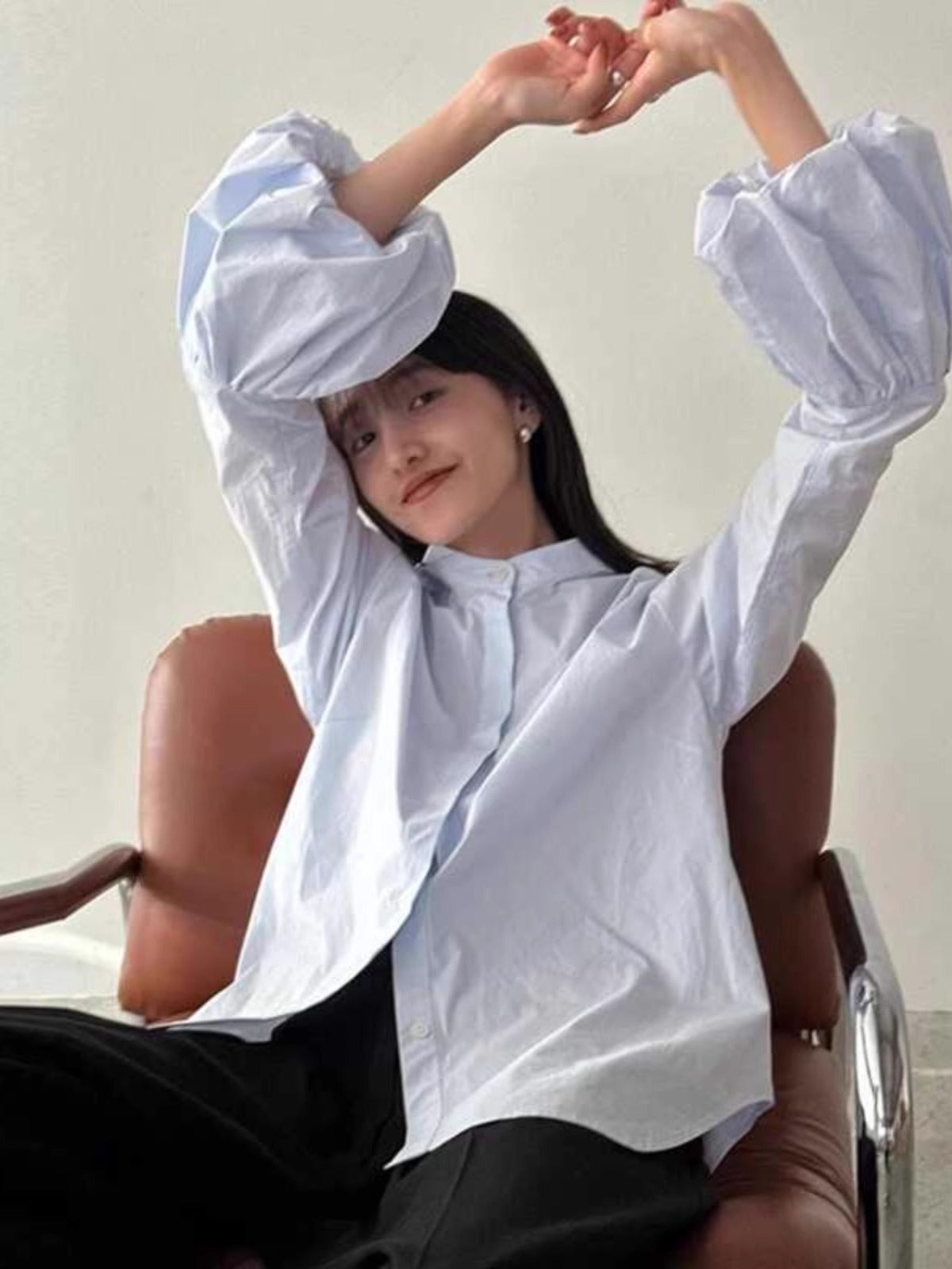 Damen Bluse Voluminöse Ärmel Stehkragen Eveloria