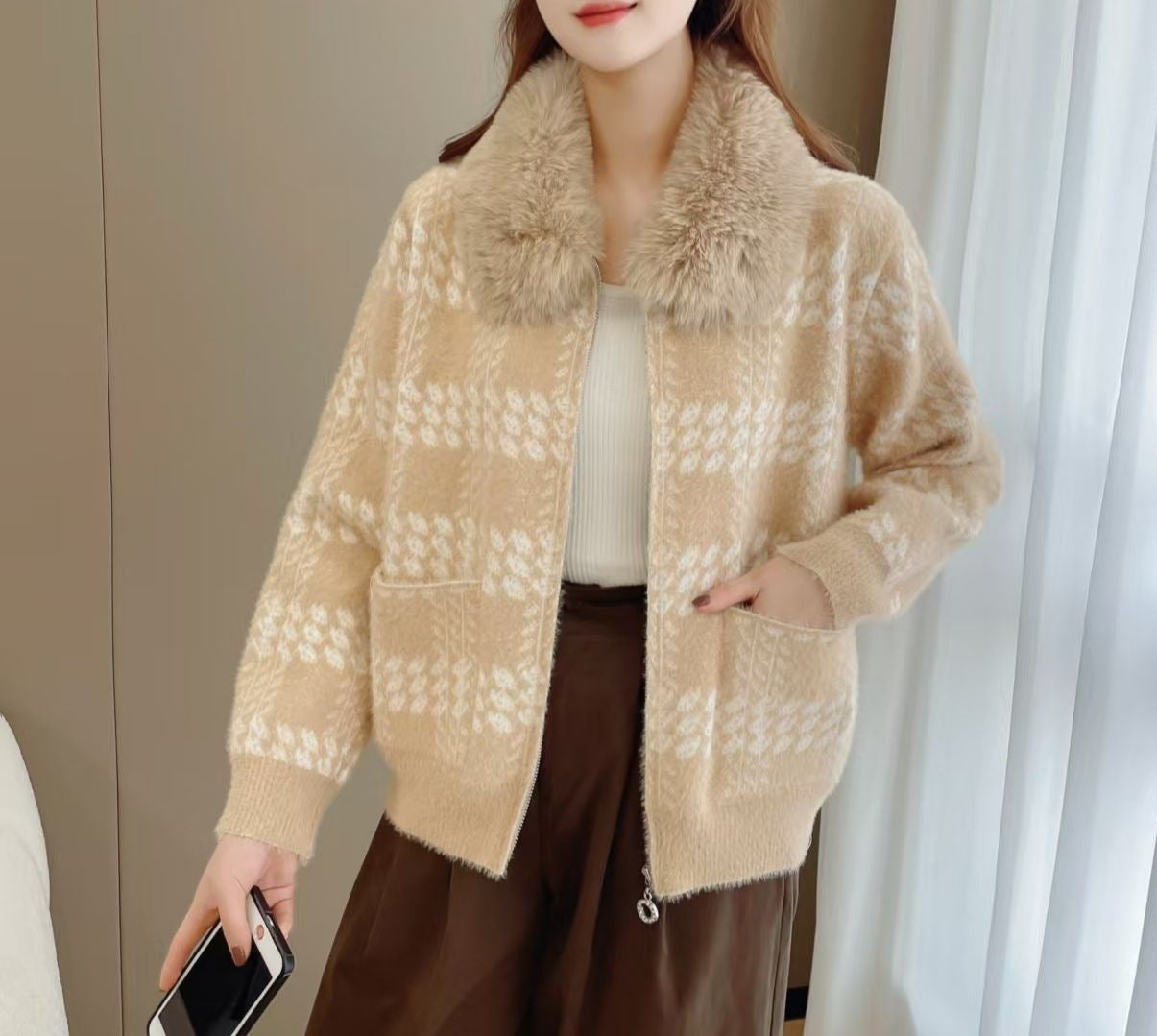 Damen Strickjacke mit Kunstfellkragen Eveloria