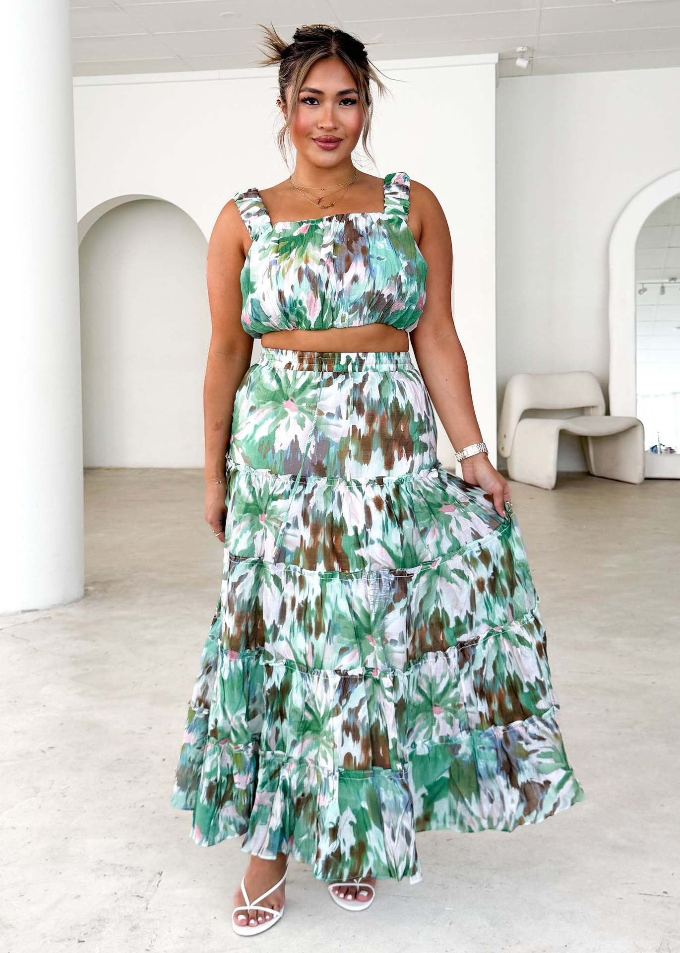 Damen Maxikleid Luftig Voluminöser Rock Eveloria