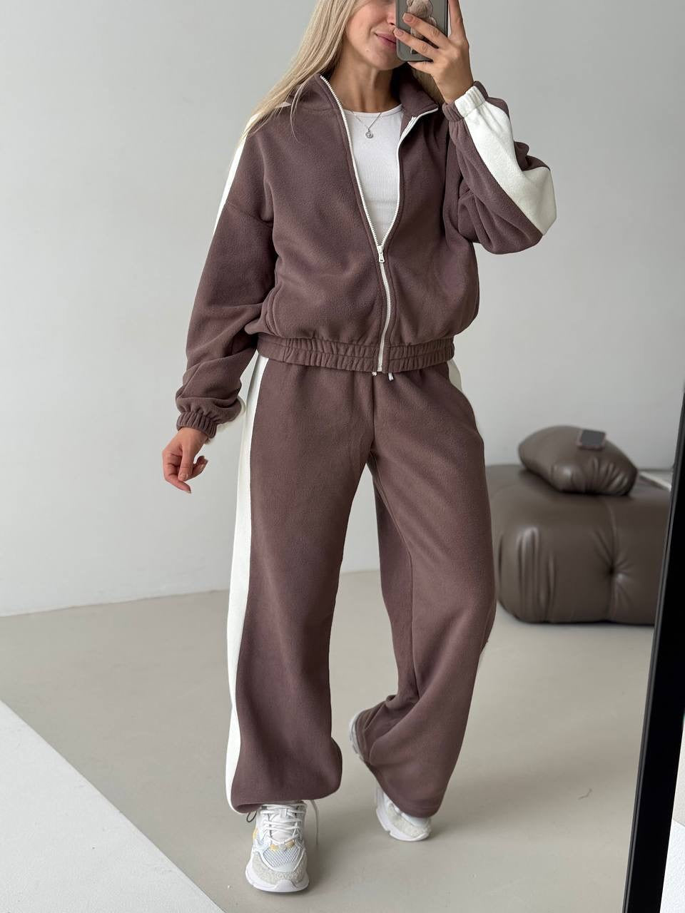 Damen Fleece-Jogginganzug Sportlich Mit Streifen Hocher Kragen