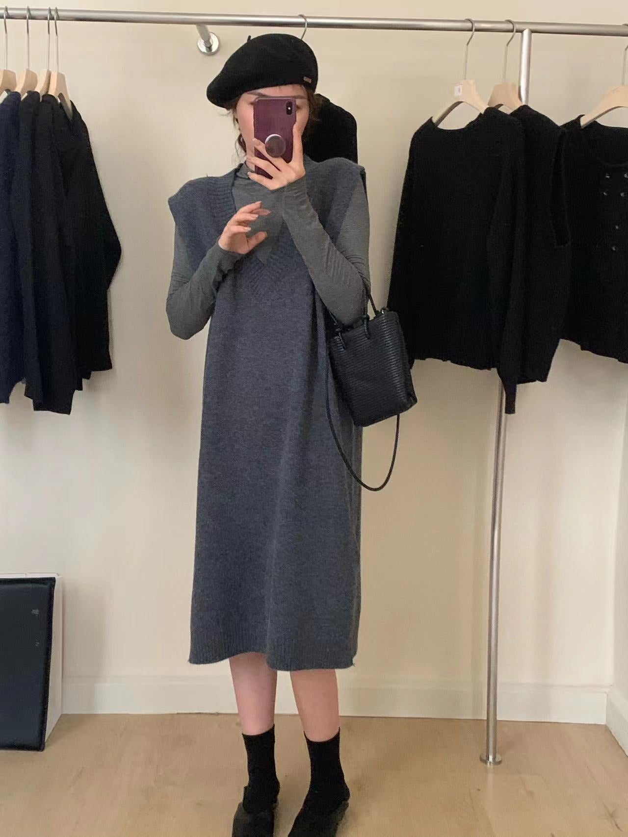 Damen Strickkleid V-Ausschnitt Seitenschlitz Eveloria