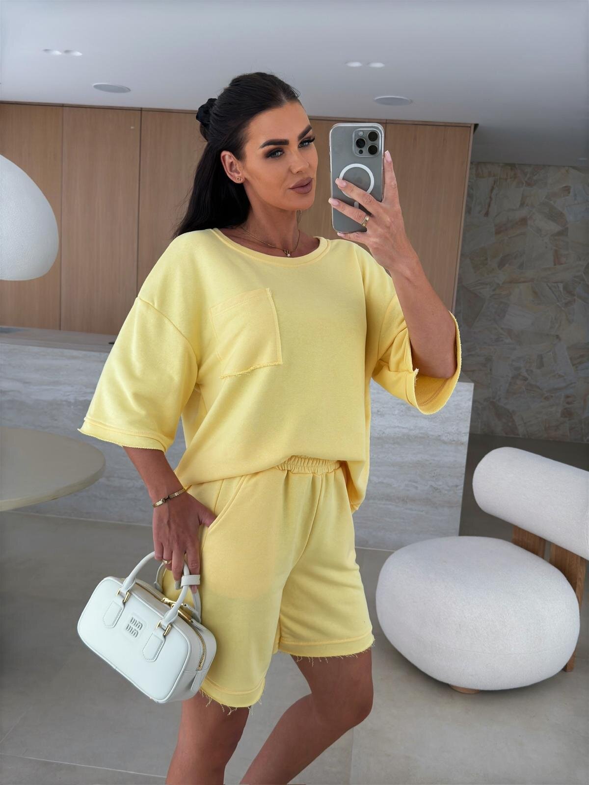 Damen Freizeitanzug Oversized T-Shirt und bequeme Shorts