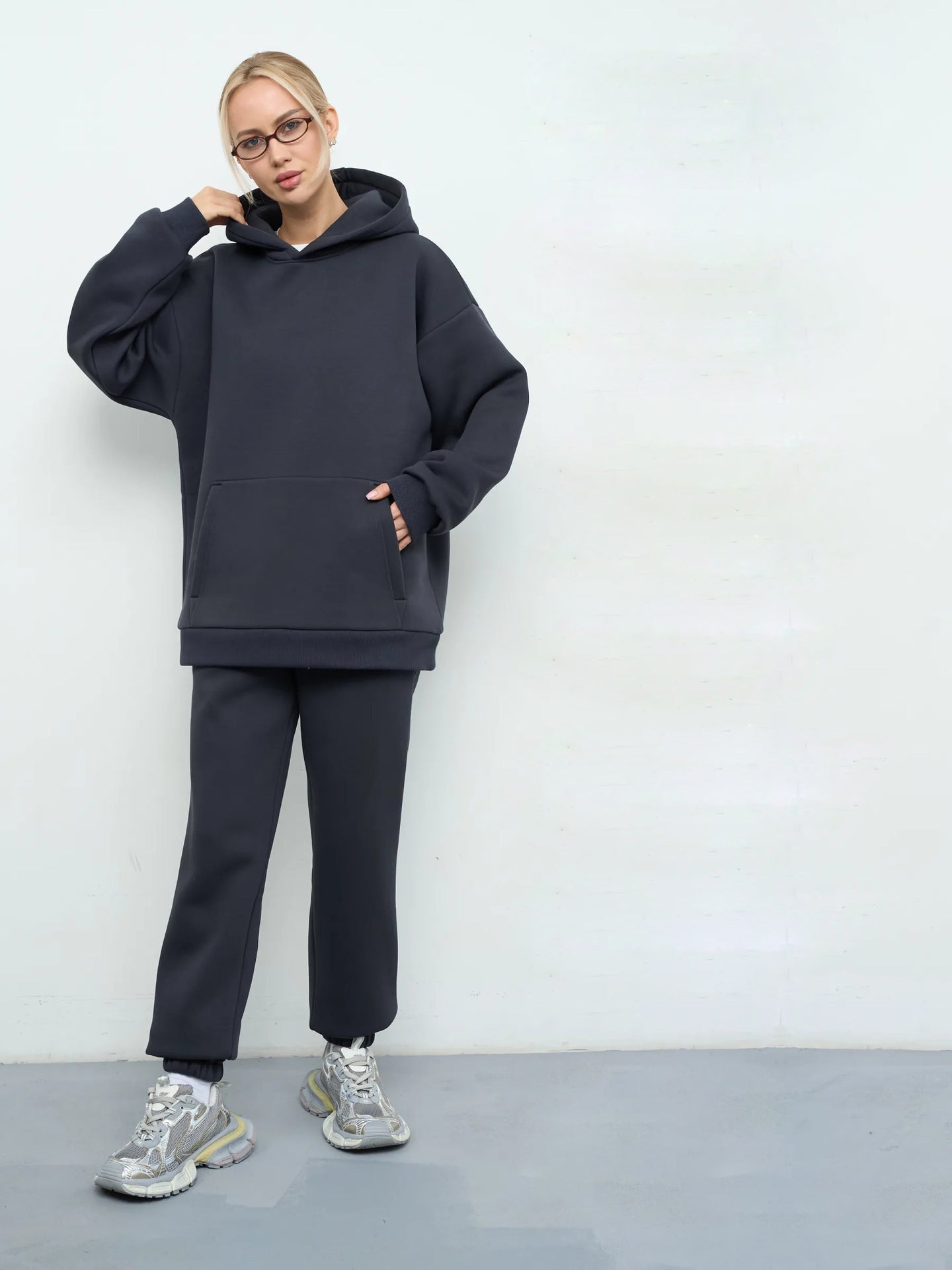 Damen Sweat-Set mit Kapuze Weites Cut Grau Eveloria