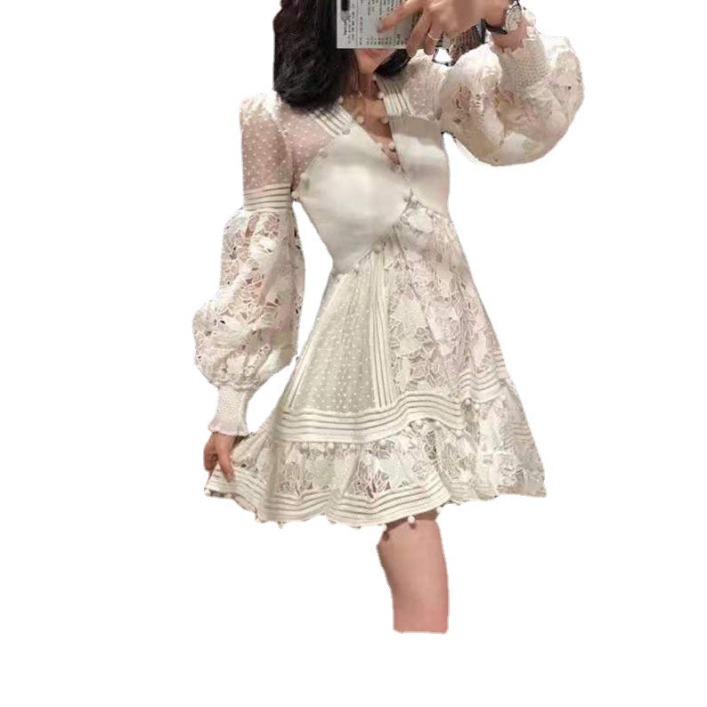 Damen Blumenkleid mit Rüschendetails und Puffärmeln