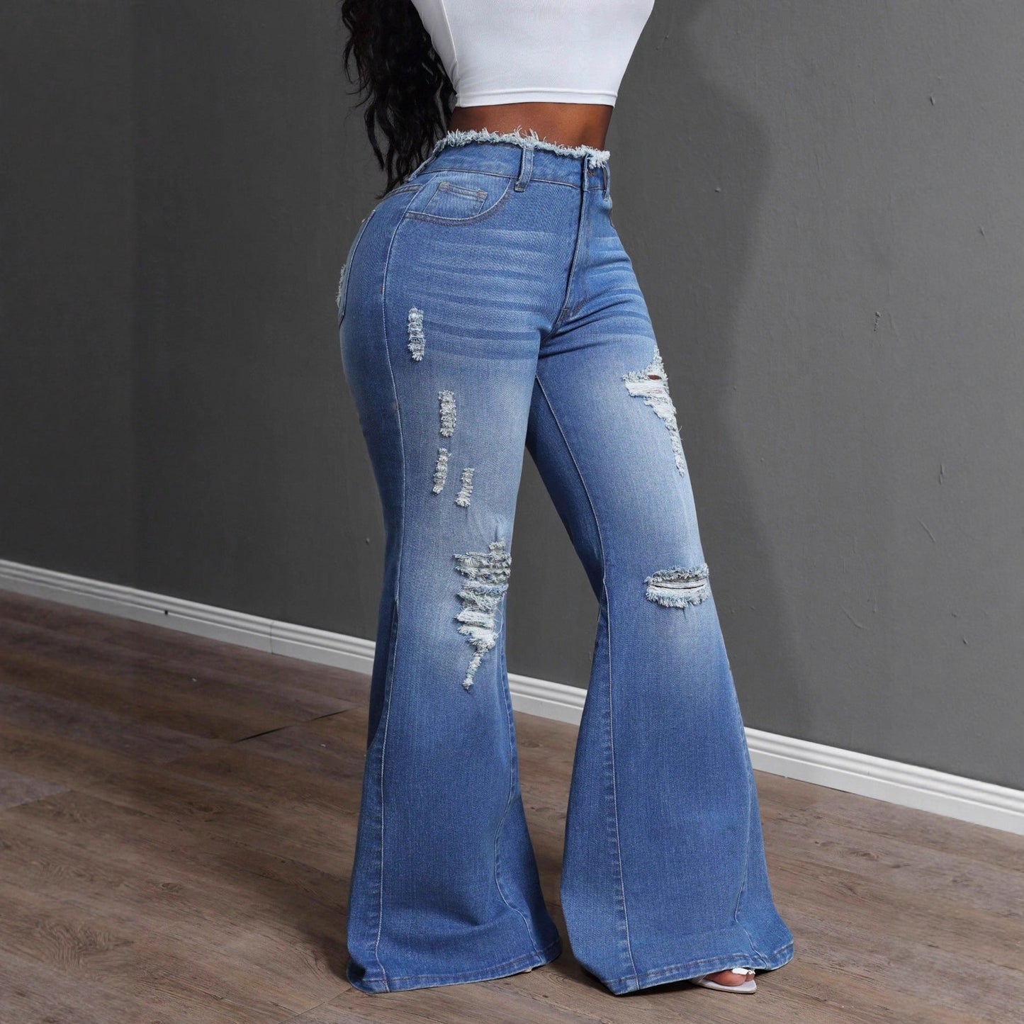 Damen Bootcut Jeans Ausgefranste Details Eveloria