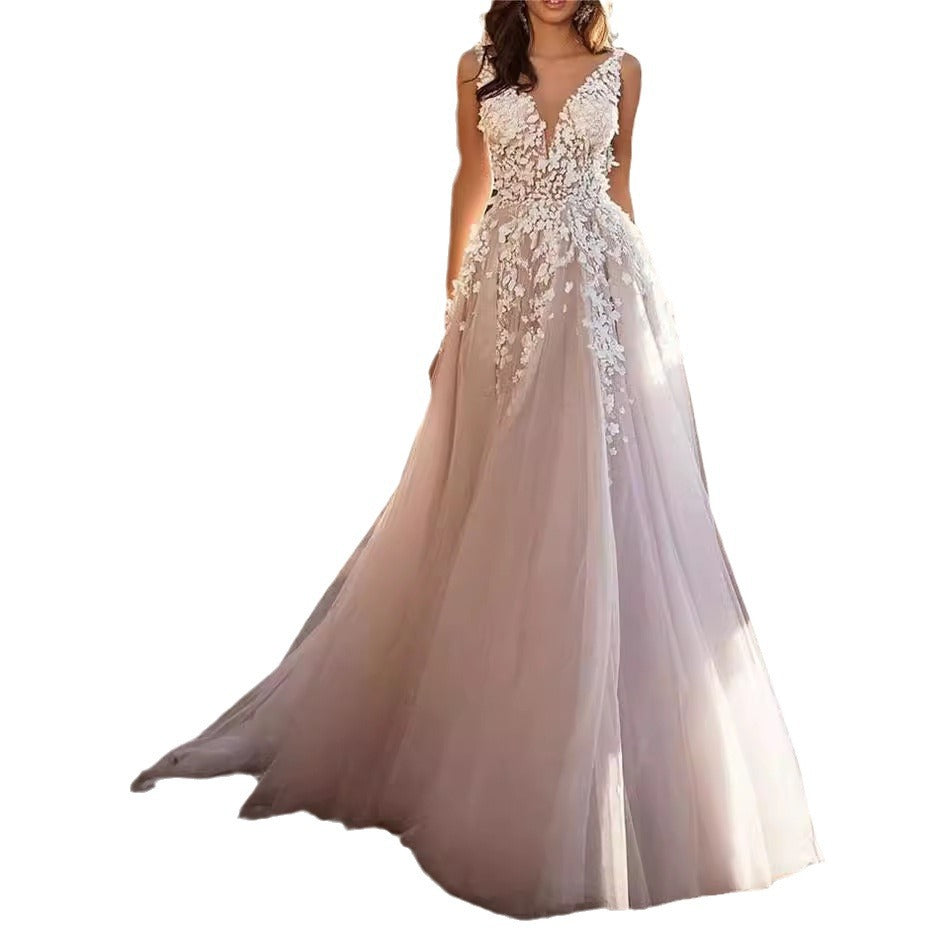 Damen Hochzeitskleid mit floralem Dekor und V-Ausschnitt