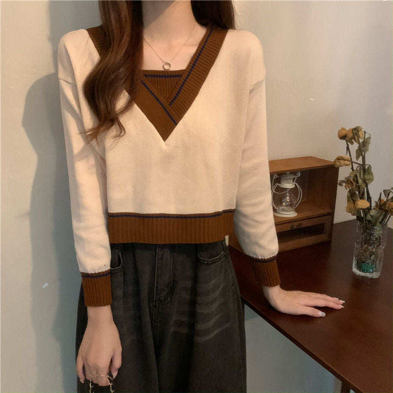 Damen Pullover V-Ausschnitt mit Kontrastdetails