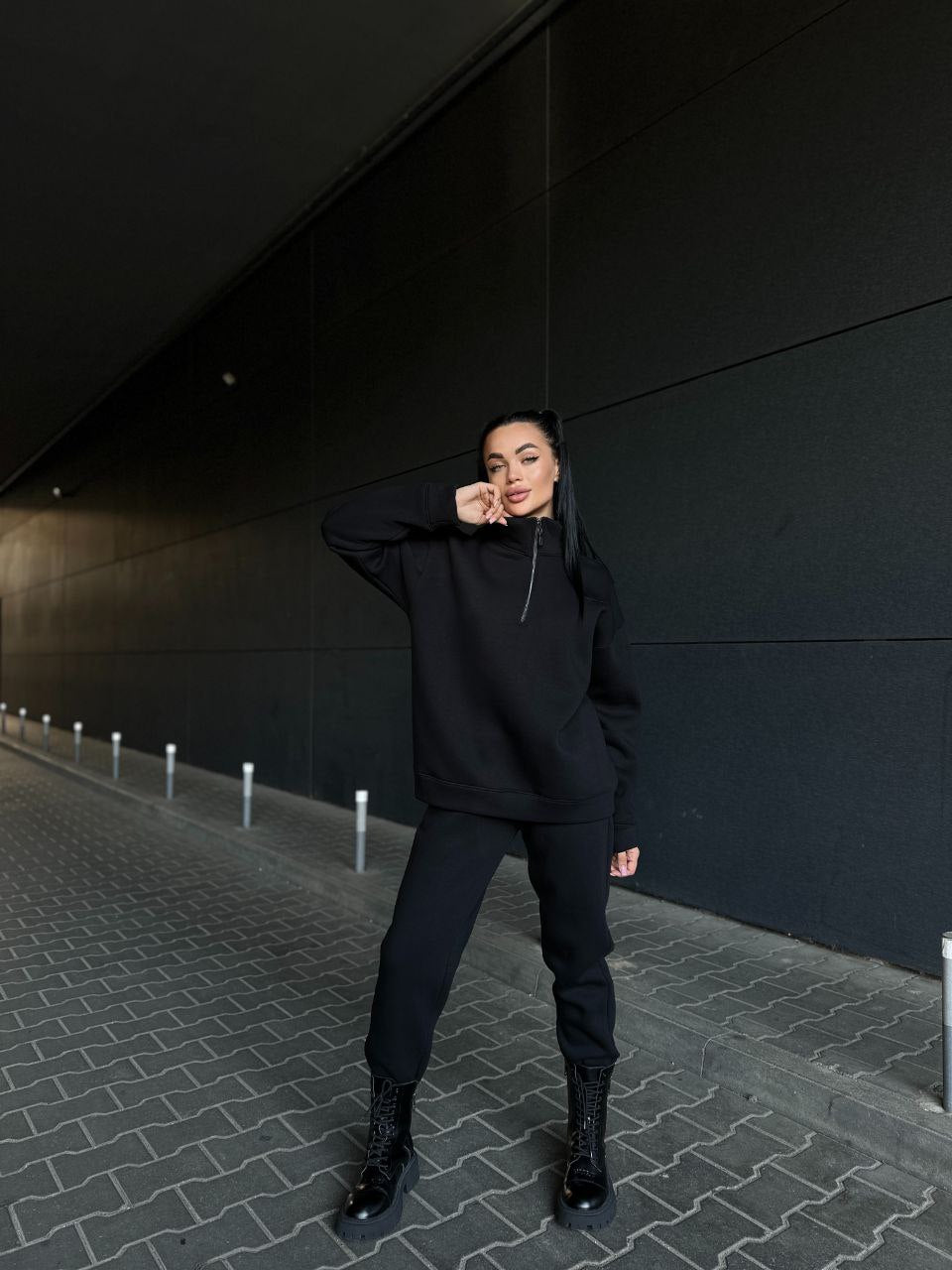 Damen Sweatanzug Hochkragen Reißverschlussdetails Eveloria