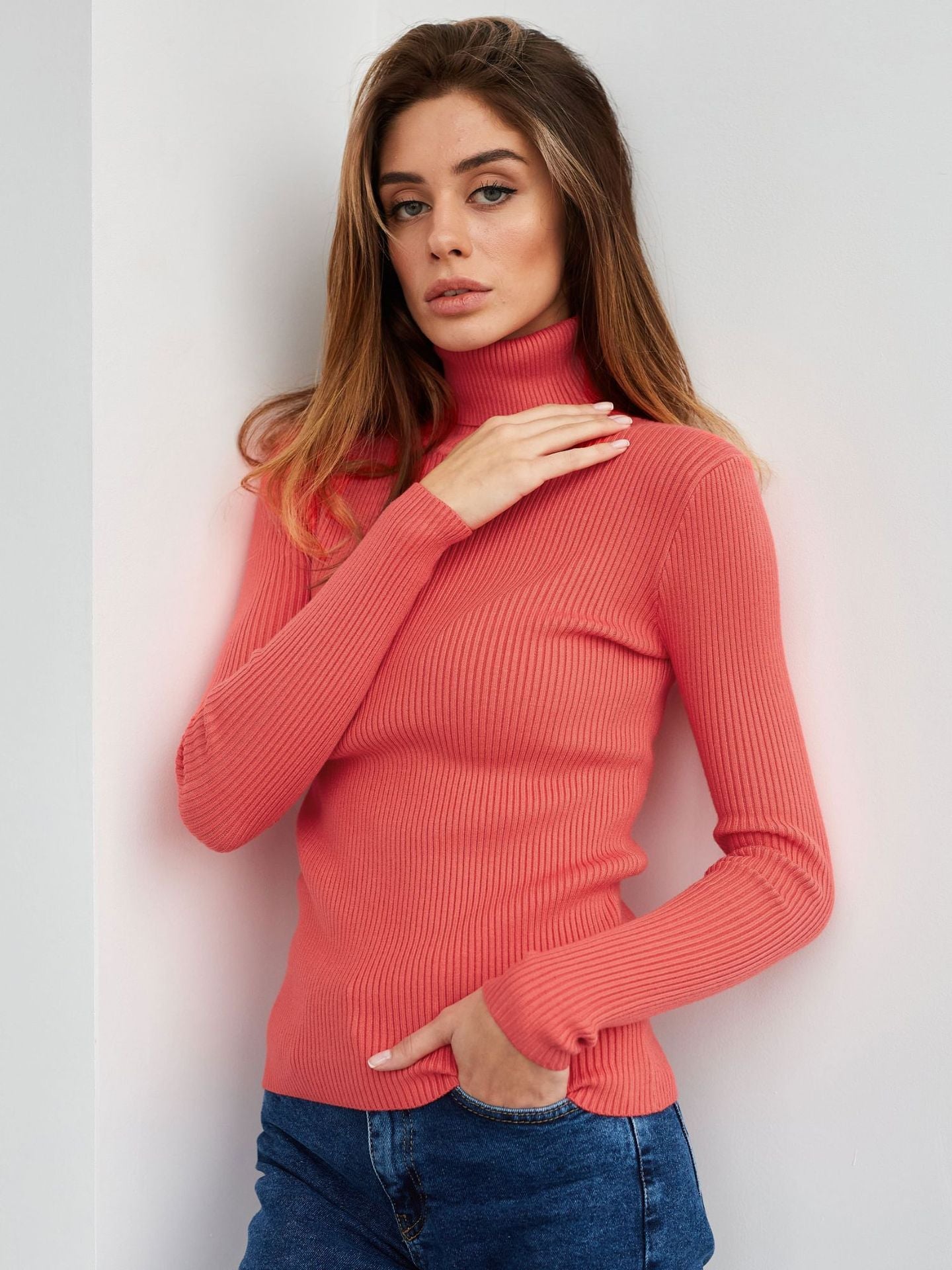 Damen Pullover Lang Hohler Kragen Feine Rippenstruktur Beige