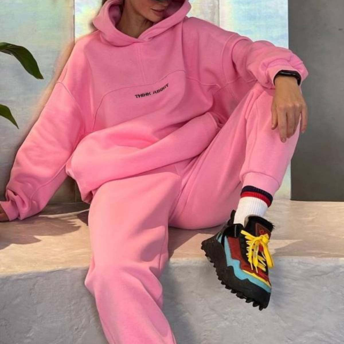 Damen Oversized Hoodie mit Schriftzug hinten Eveloria