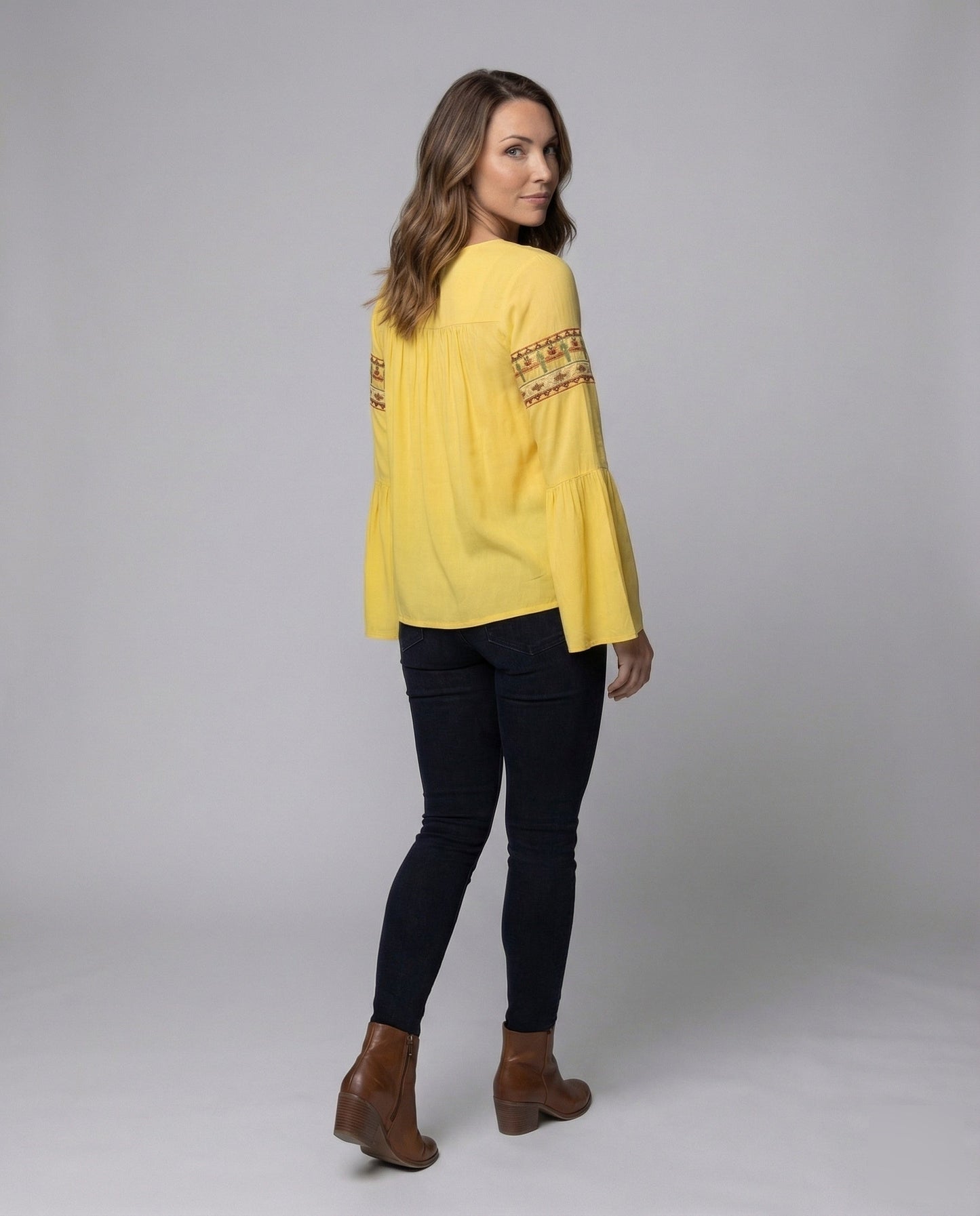 Product 15546854539594 - back_view