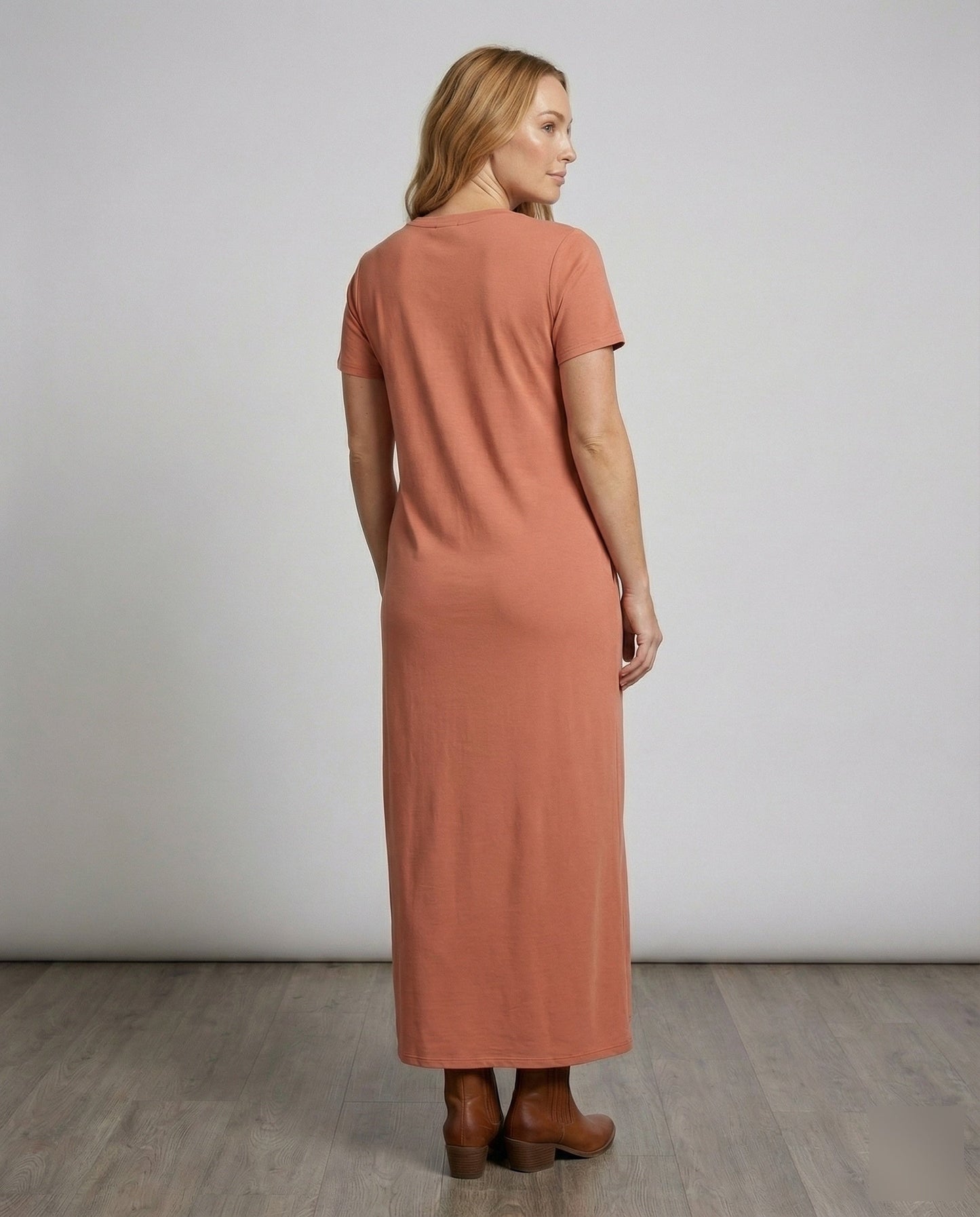 Product 15552446431562 - back_view