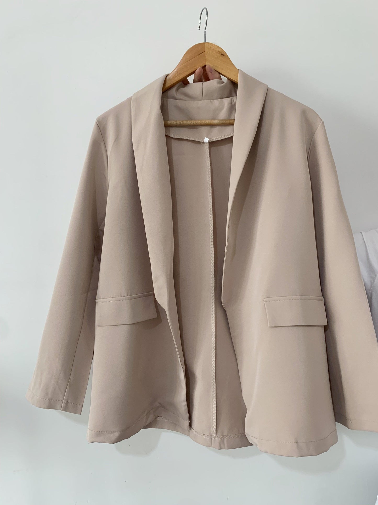 Taillierter Damenblazer Offene Front Elegant