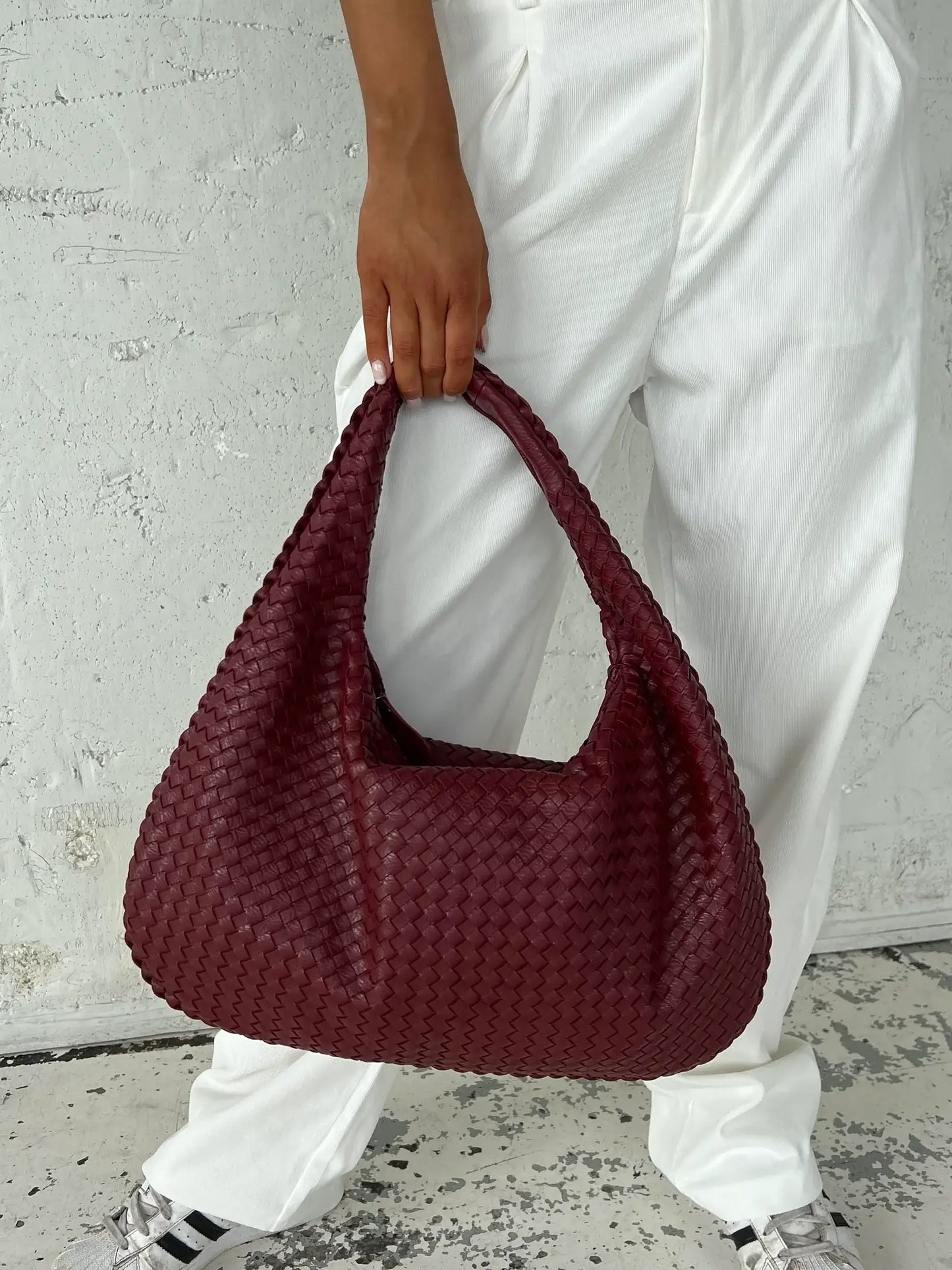 Charlyne Große Geflochtene Hobo Tasche