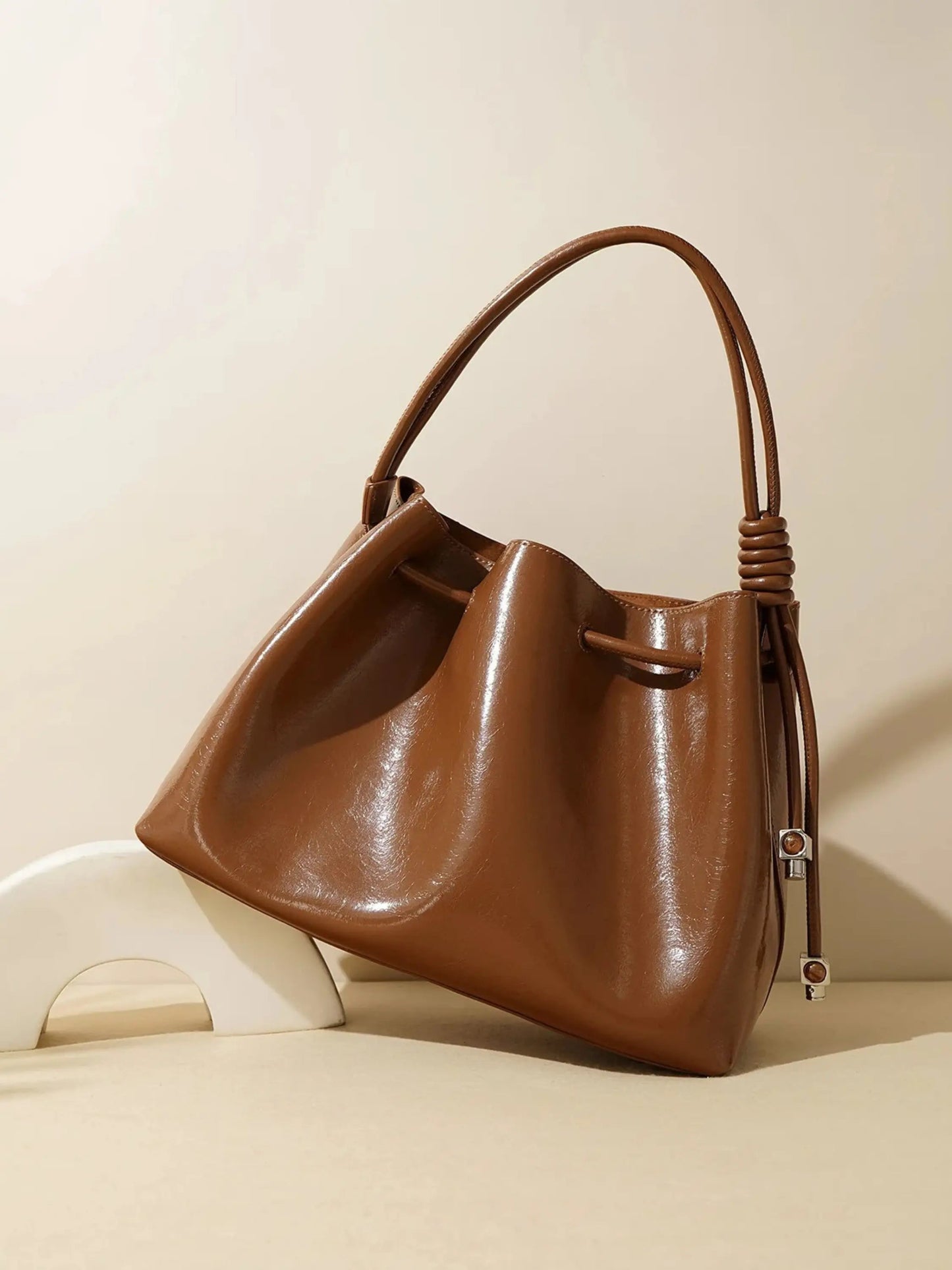 Damen Handtasche Glänzend Kordelzug