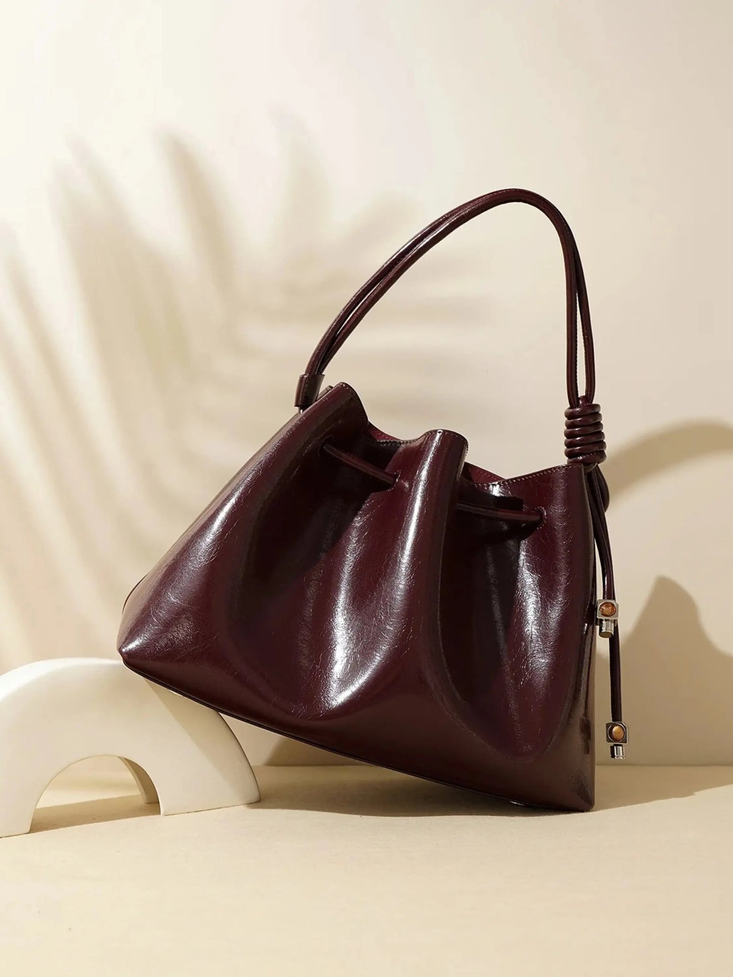 Damen Handtasche Glänzend Kordelzug