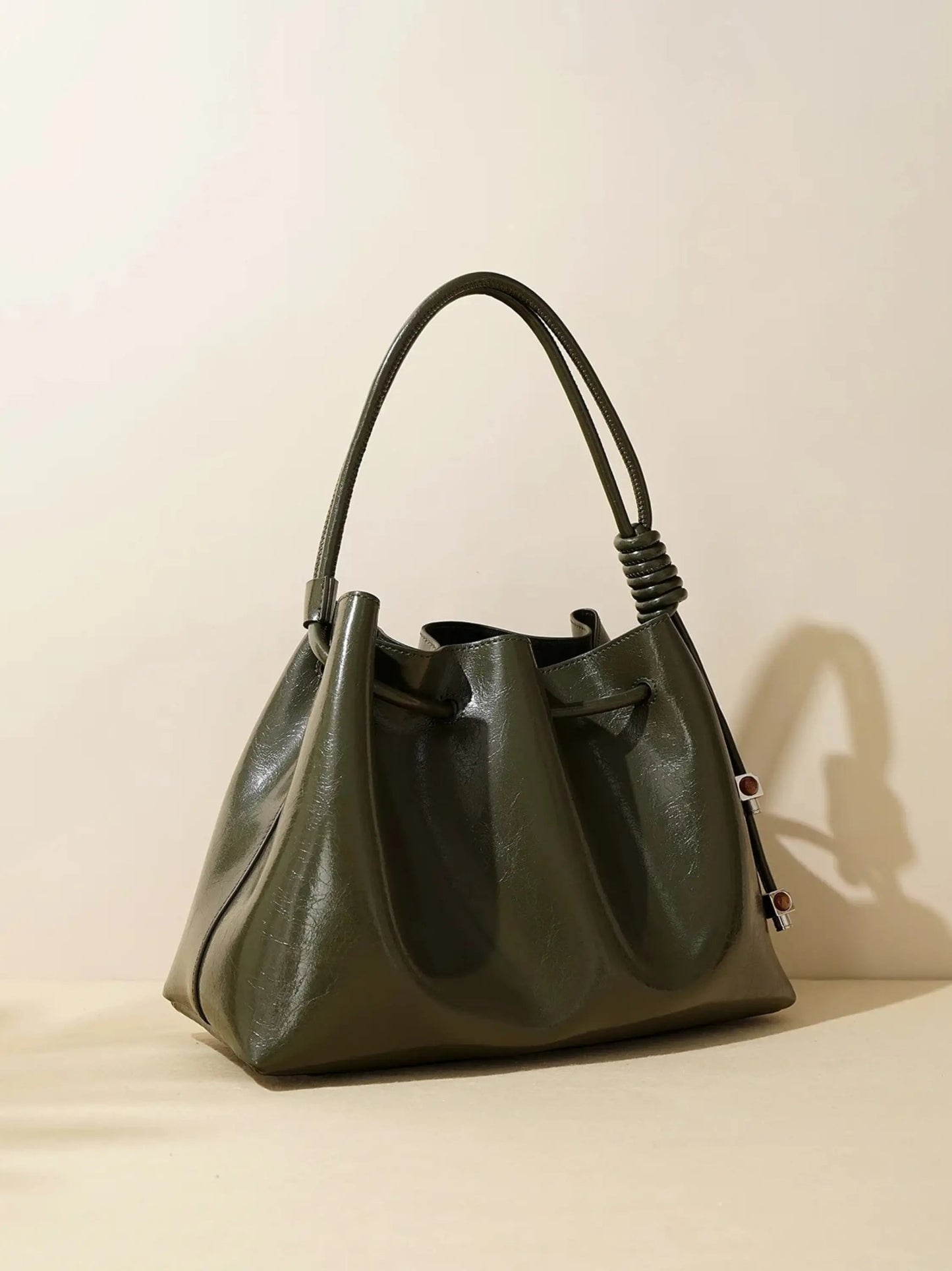 Damen Handtasche Glänzend Kordelzug