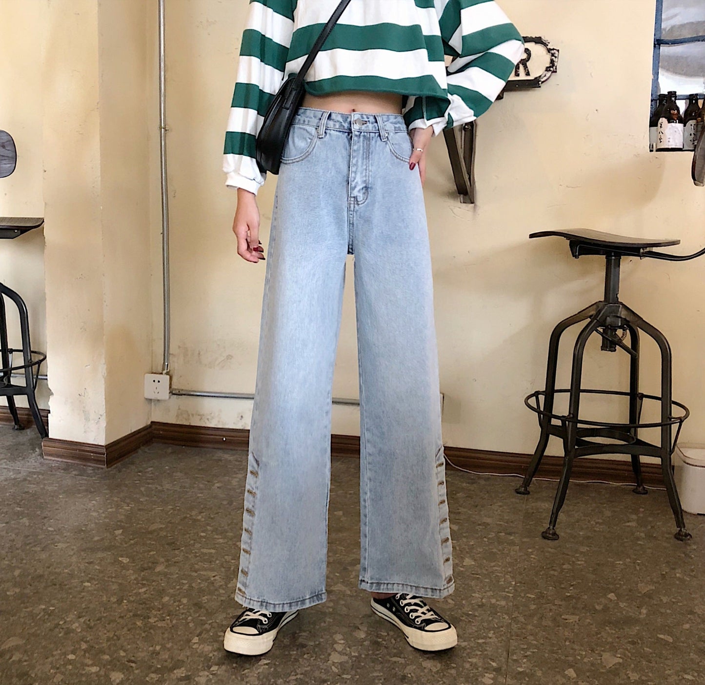 Damen Weite Jeans Dekorative Knöpfe Blau Eveloria