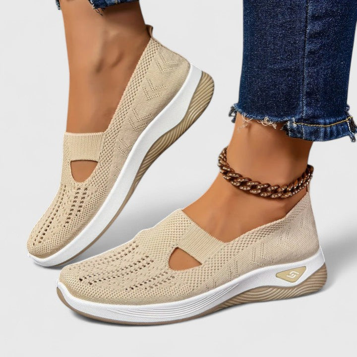 Regine Damen Slip-On Sneaker Atmungsaktives Mesh