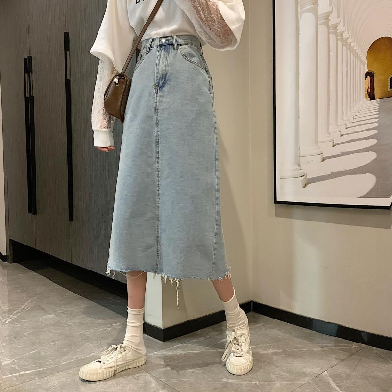Damen Denim-Midi-Rock mit Fransen Saum Blau - Eveloria