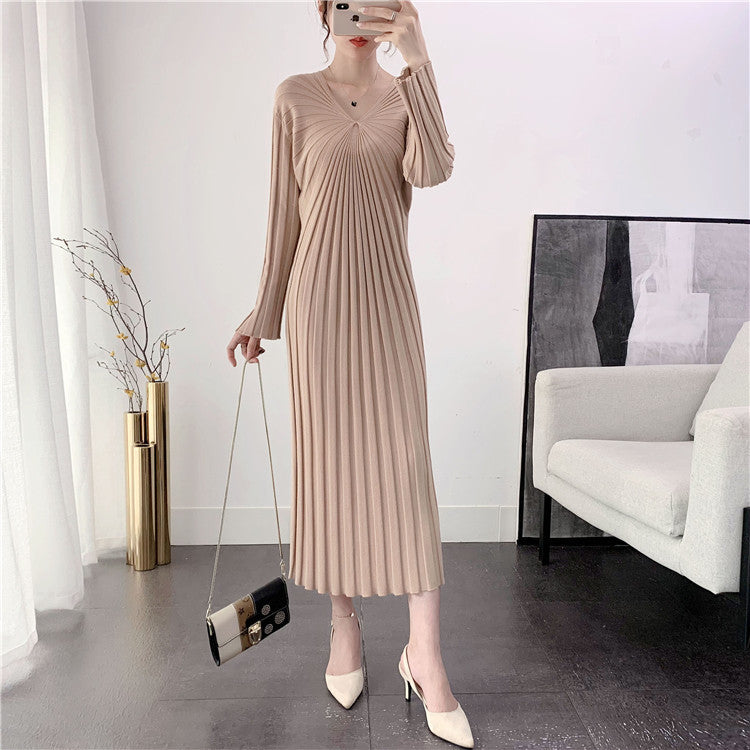 Damen Langkleid Plissiert V-Ausschnitt Eveloria