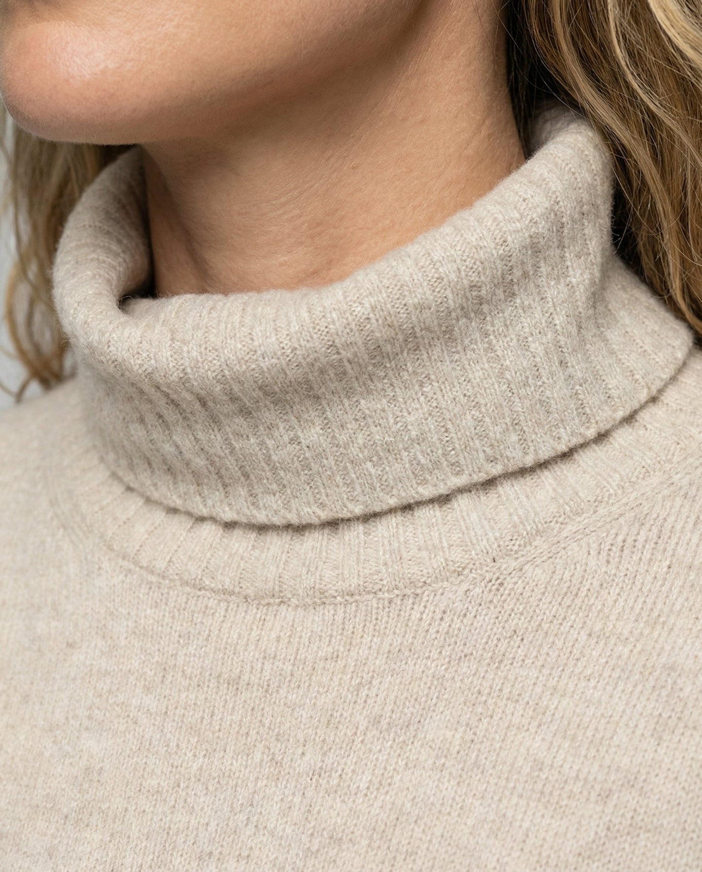 Weiche Damen Cashmere Rollkragen Pullover