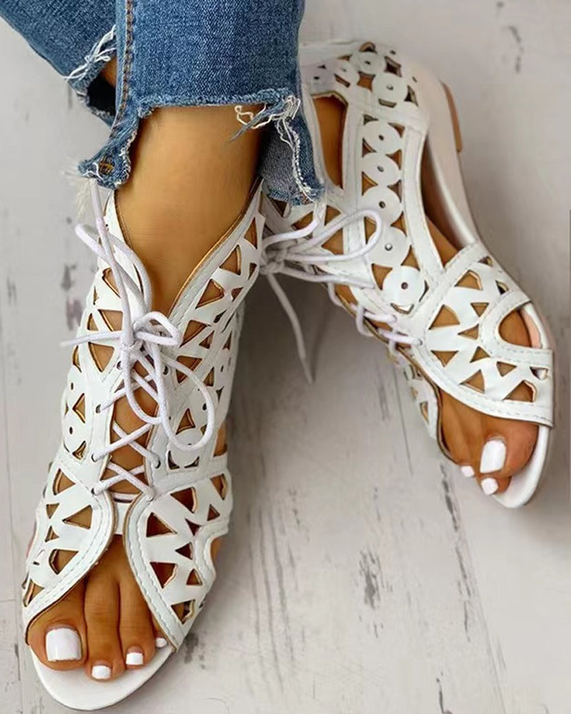 Eveloria Damen Flache Sandalen Cutouts für Frauen