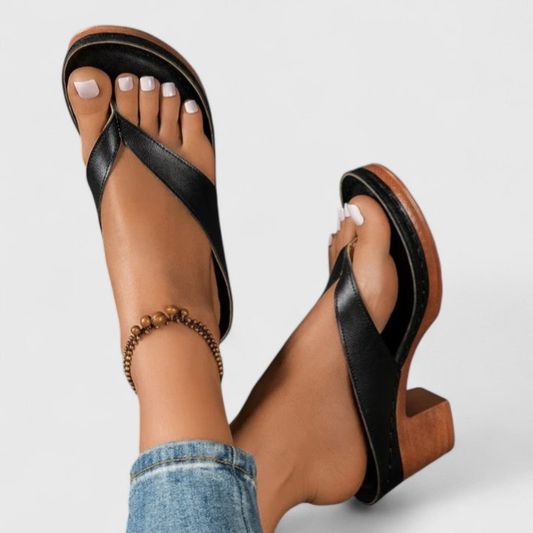 Damen Chunky Heel Zehentrenner Sandalen - Eveloria