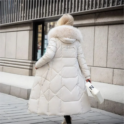 Damen Winterjacke mit Kapuze und Fellbesatz Lang