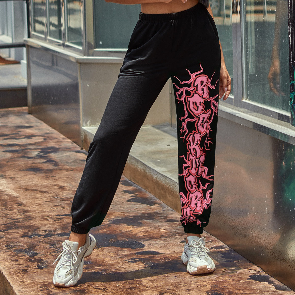 Damen Sweatpants mit Grafikdruck Schwarz - Eveloria