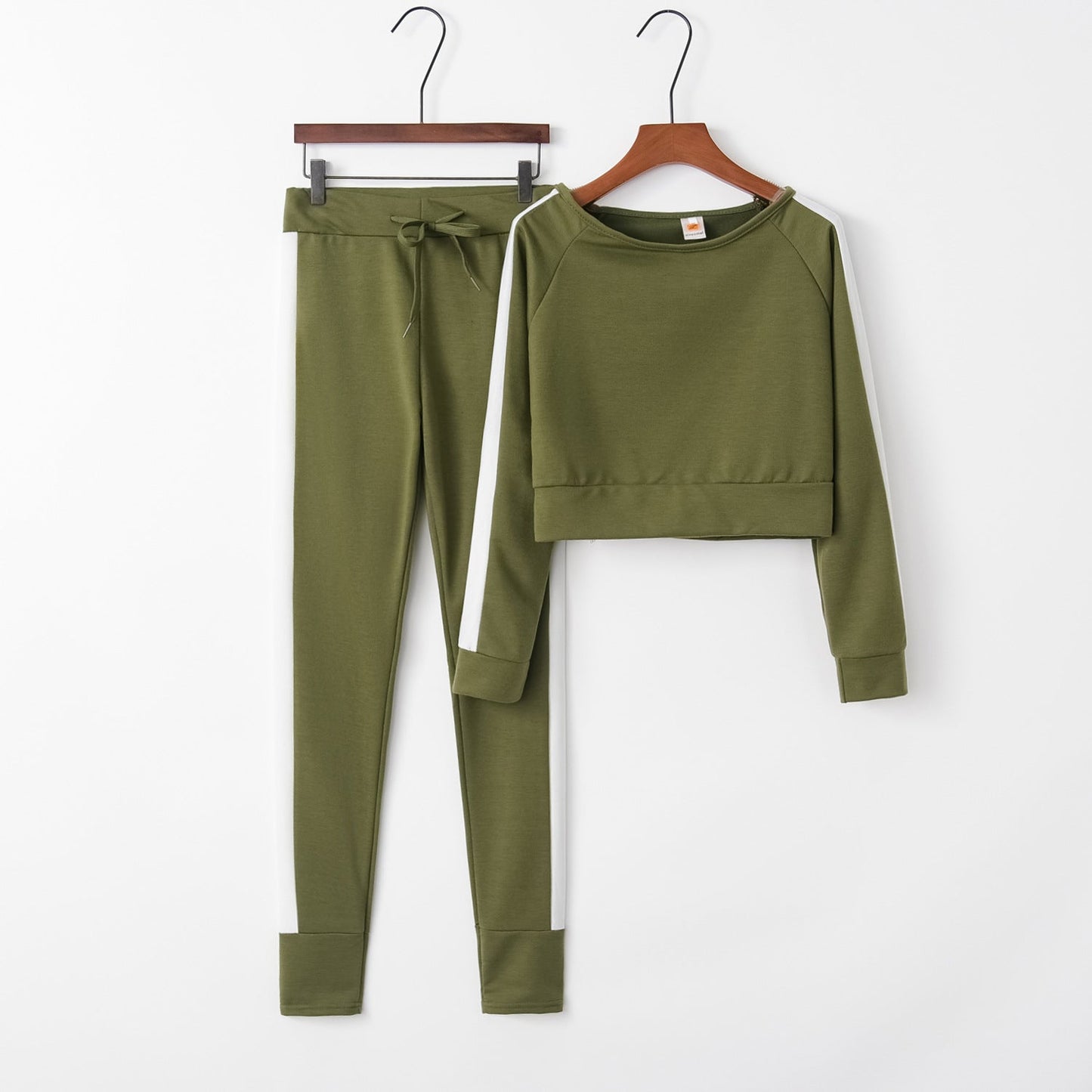 Damen Sportliches Loungewear-Set Cropped Oberteil und Hose Eveloria