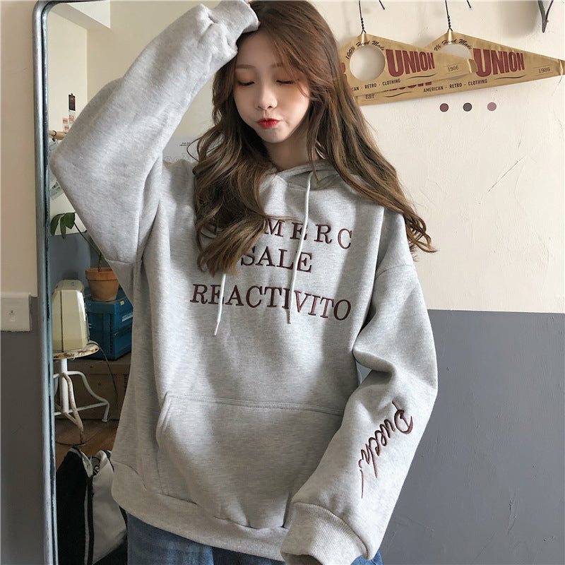 Damen Hoodie mit Logo und Kängurutasche