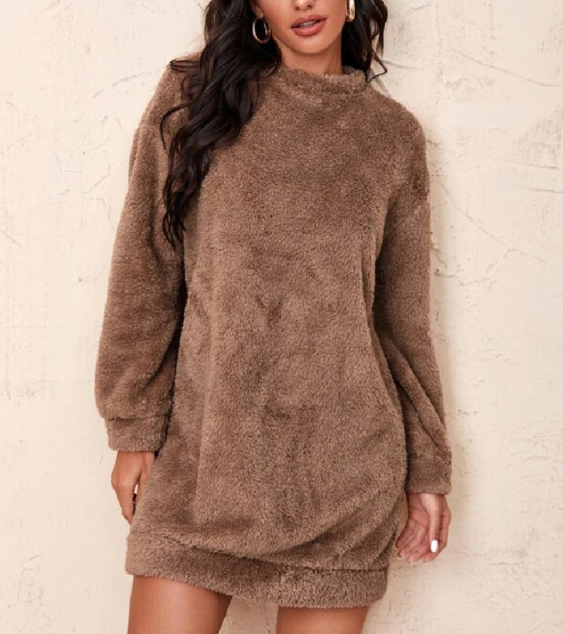Damen Fleece-Kleid Hochkragen Voluminöse Ärmel Grau Eveloria - Eveloria