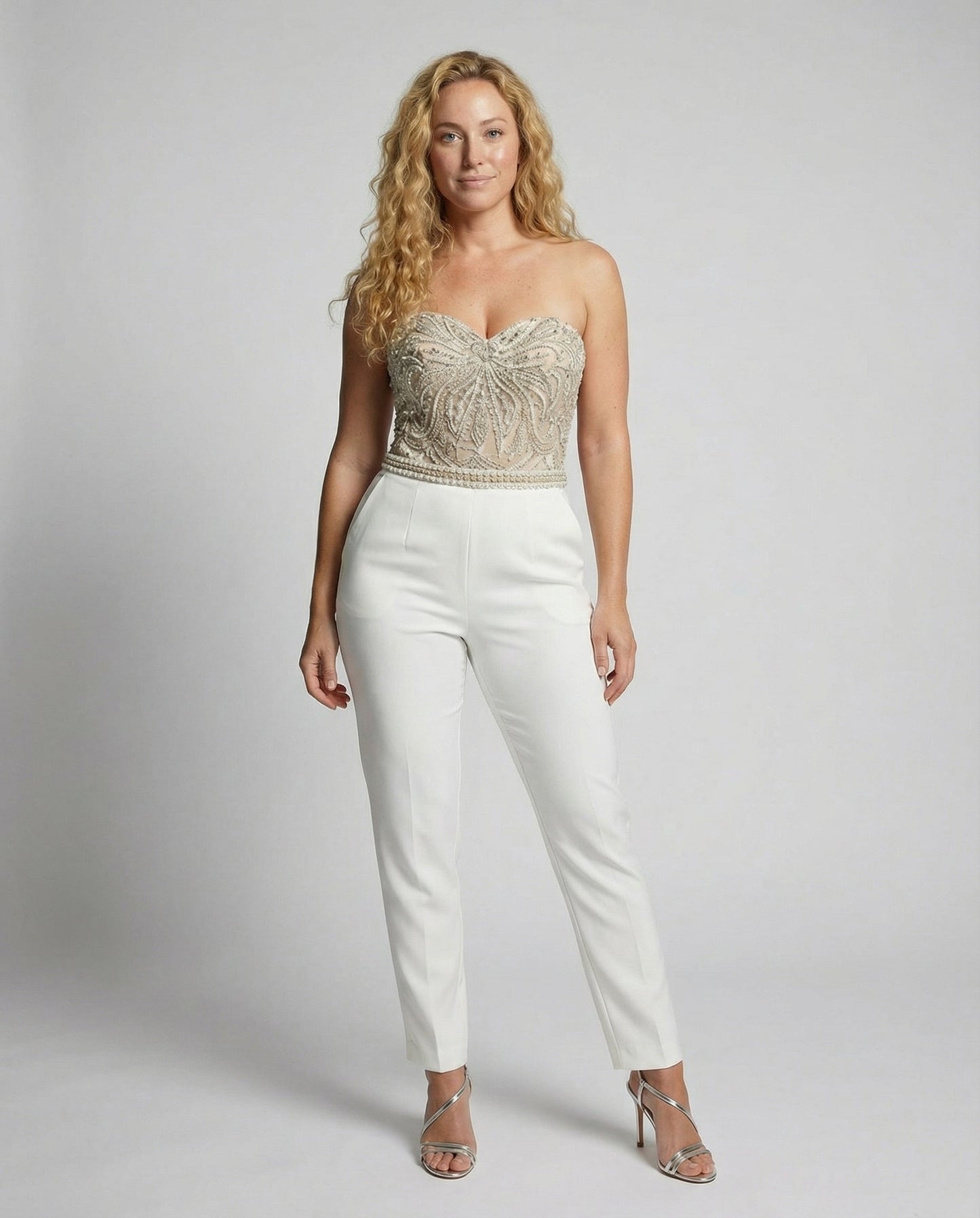 Eleganter Damen Jumpsuit Trägerlos Schwarz - Eveloria