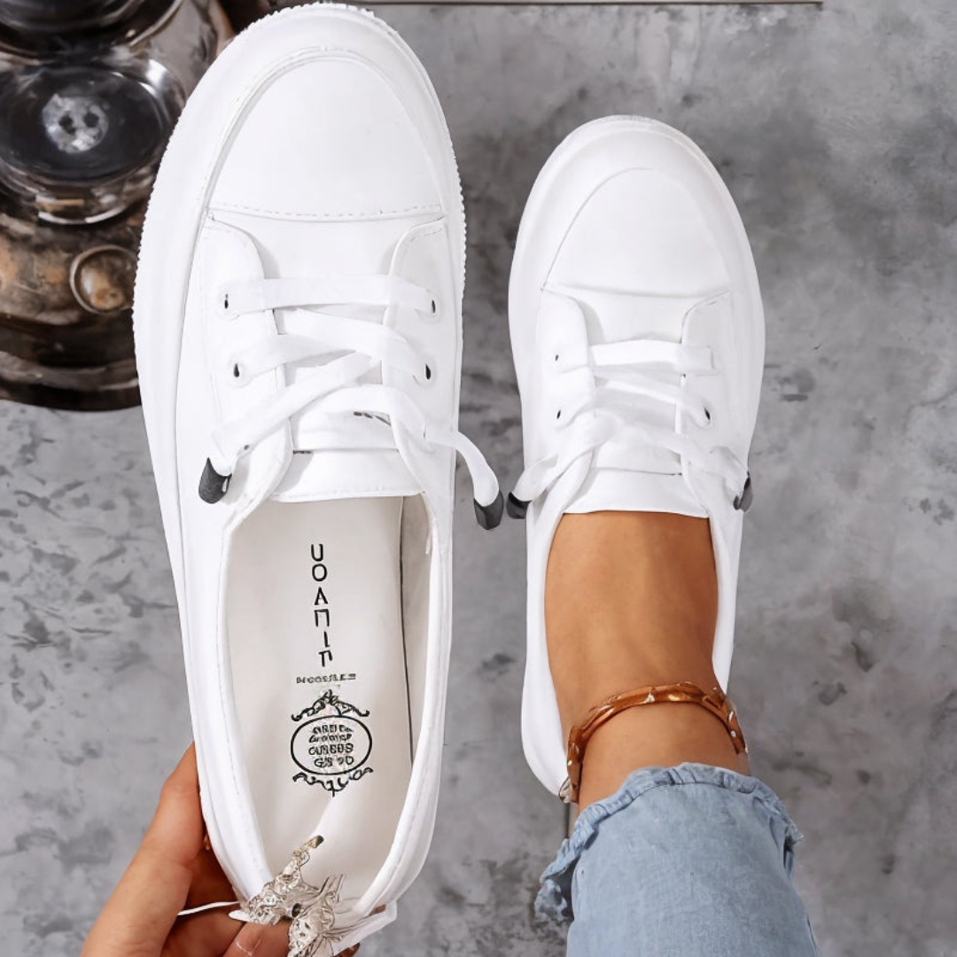 Damen Minimalistische Schnürsneaker