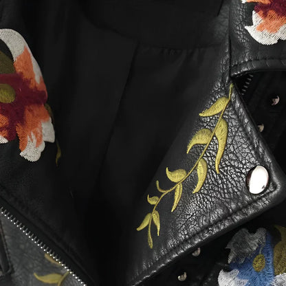Eveloria Damen Lederjacke Stickerei