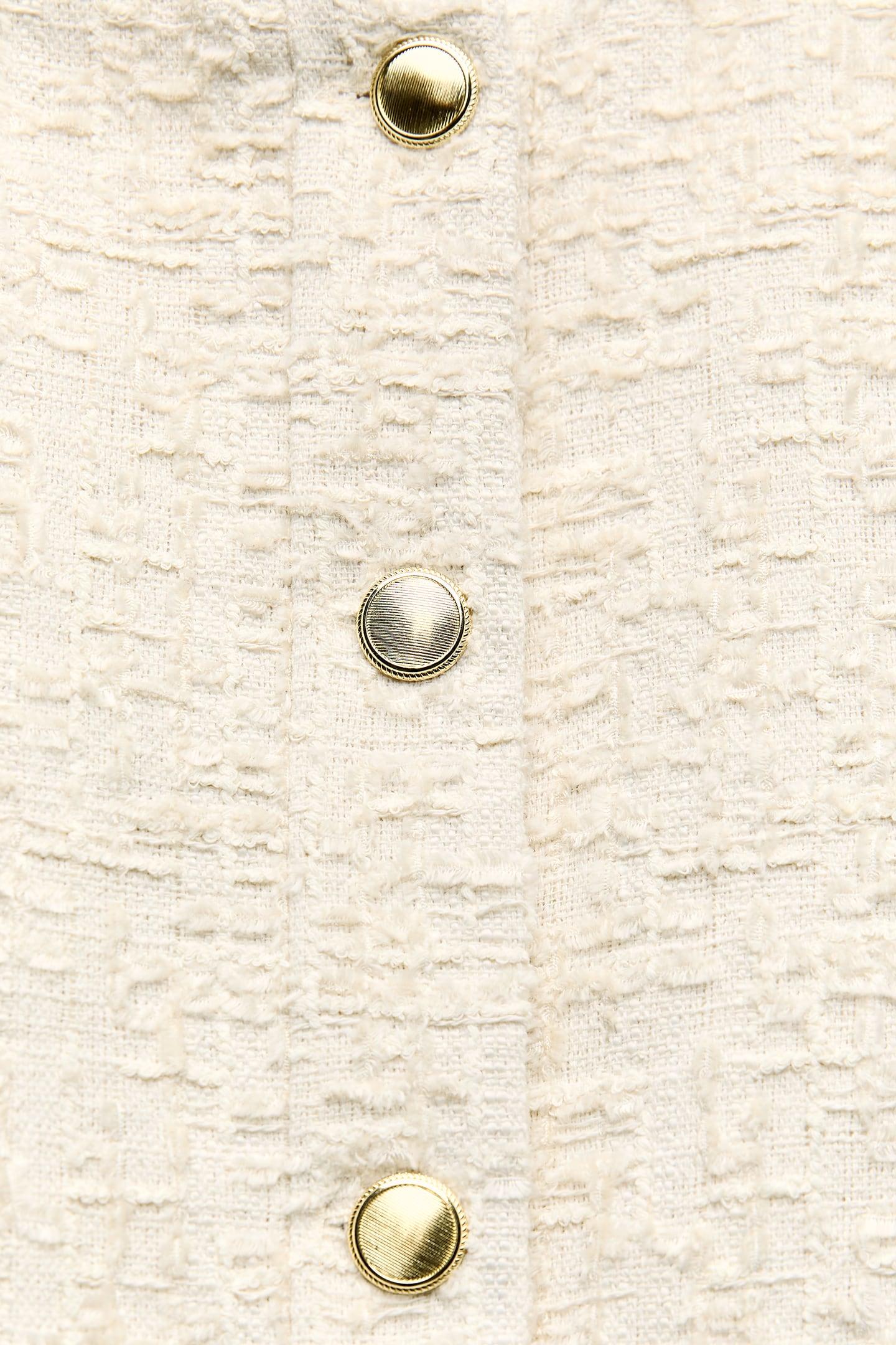 Kurze Damen Bouclé-Jacke Goldknöpfe Beige