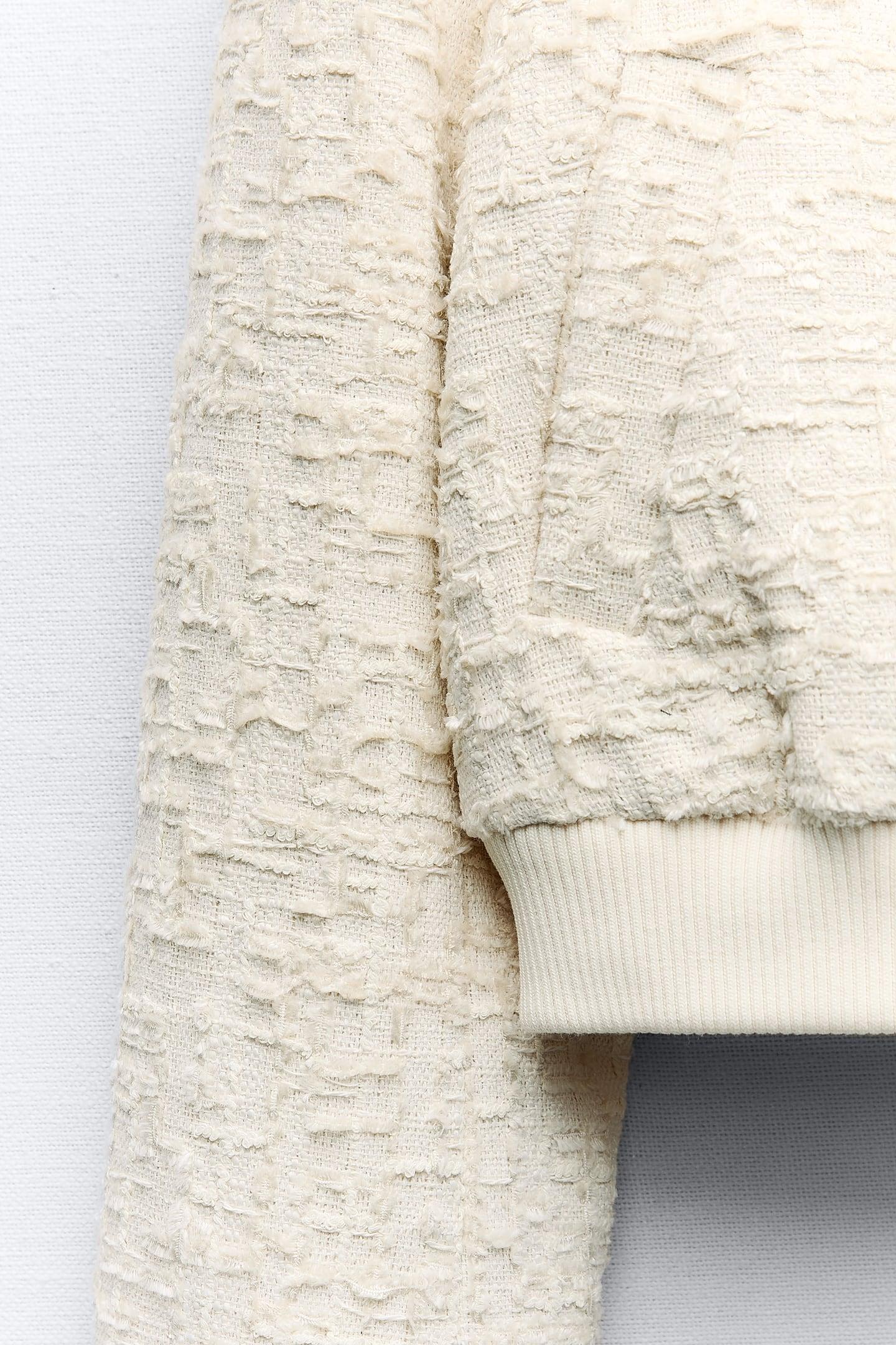 Kurze Damen Bouclé-Jacke Goldknöpfe Beige