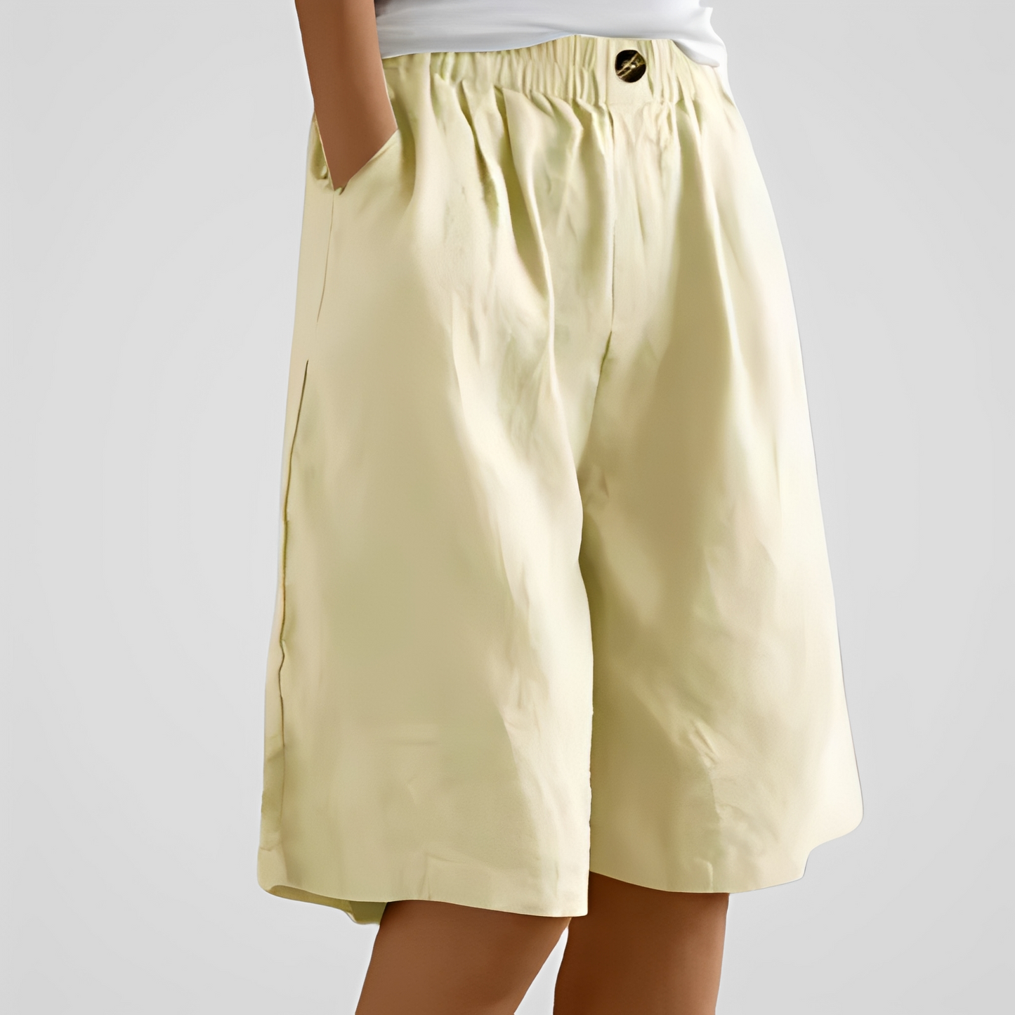 Damen Shorts Locker geschnittene Sommerhose Leicht Beige - Eveloria