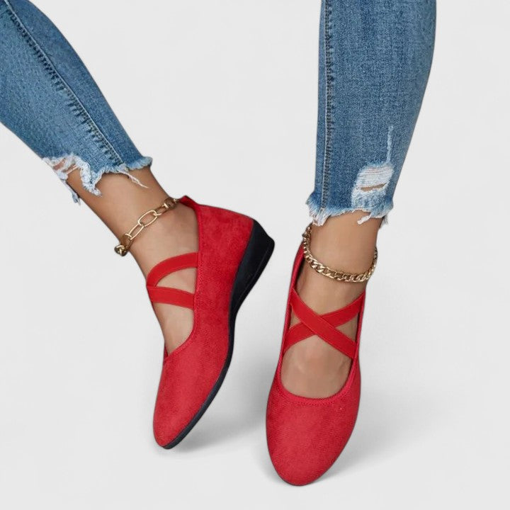 Damen Flats Rundzehen Keilabsatz Leder Braun