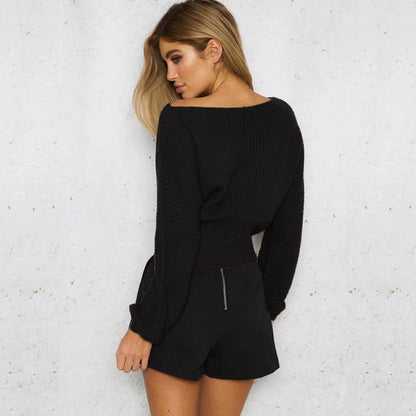 Damen Strickpullover mit Schnürdesign und Raffinesse