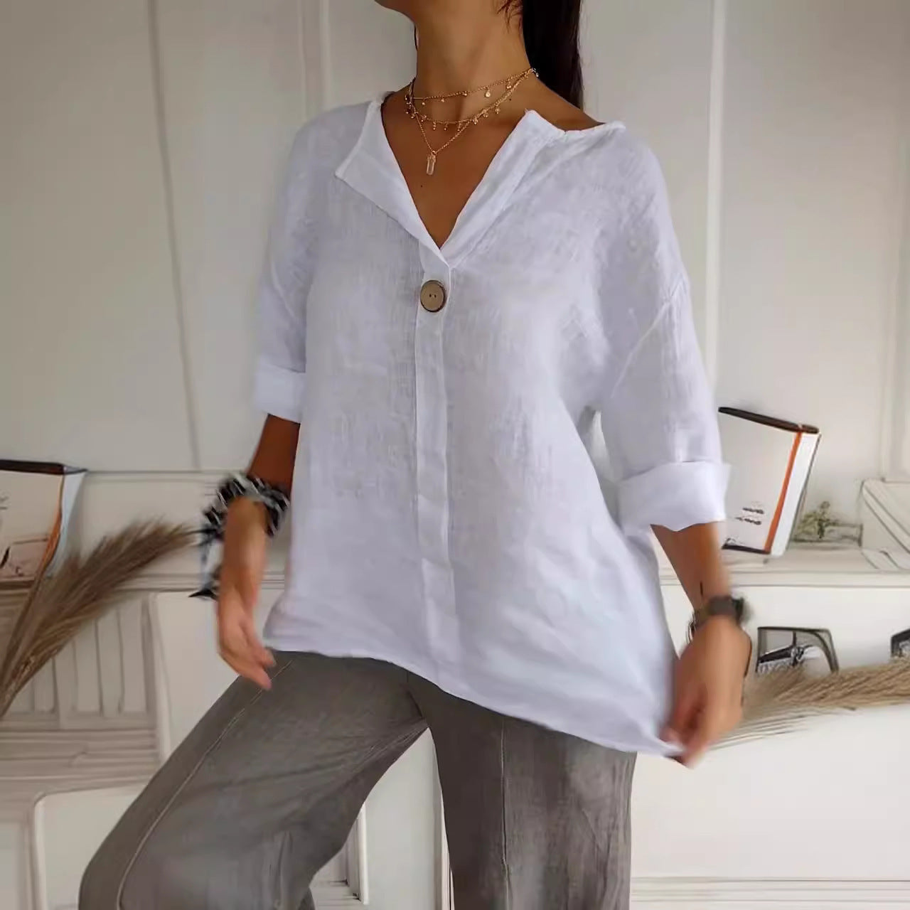Damen Baumwoll T-Shirt V-Ausschnitt mit Knöpfen Leicht Beige