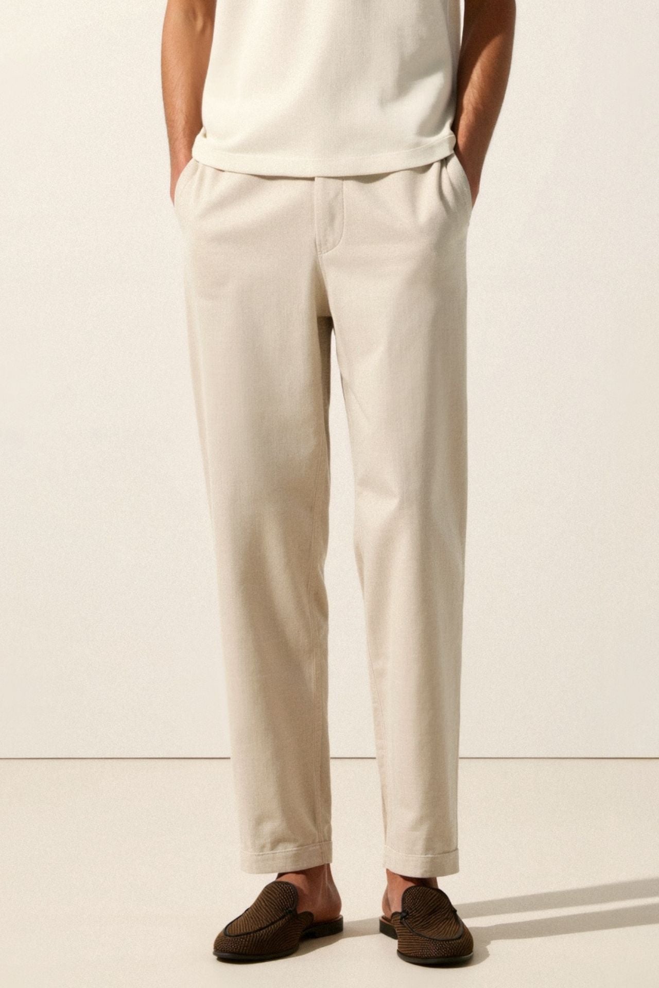 Herren-Hose Beige Elastischer Bund Mit Knopfverschluss