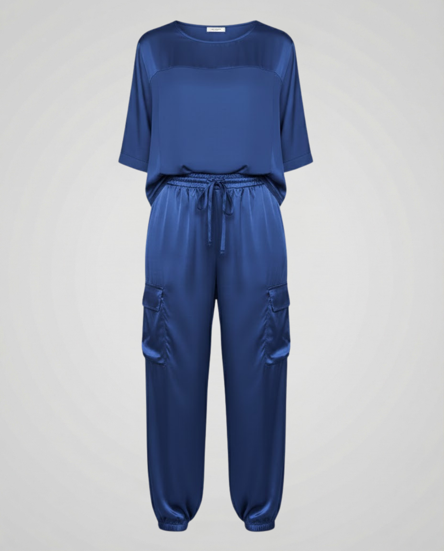 Elegante Damen Satin Bluse mit Rock